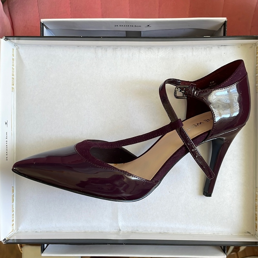 Nine West Burgundy shoes